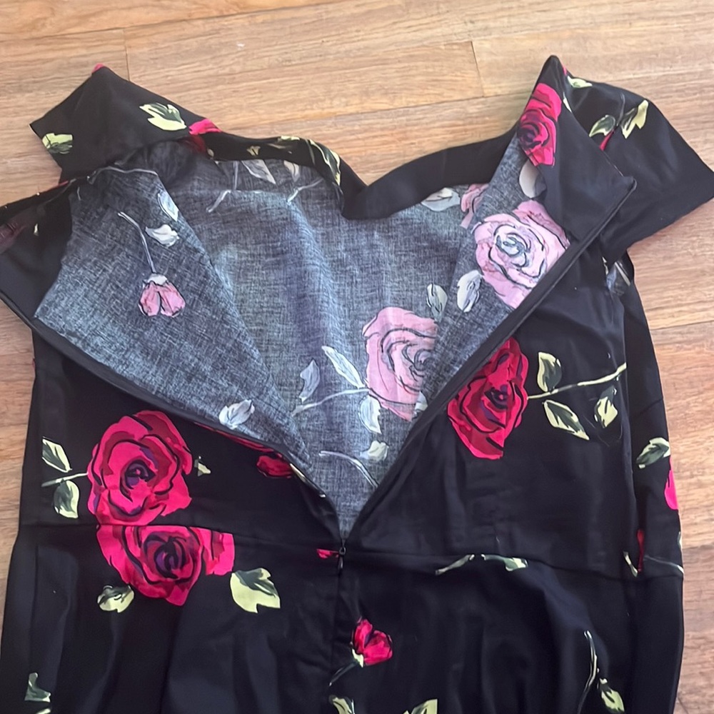 Super cute cocktail dress - Picture 5 of 5